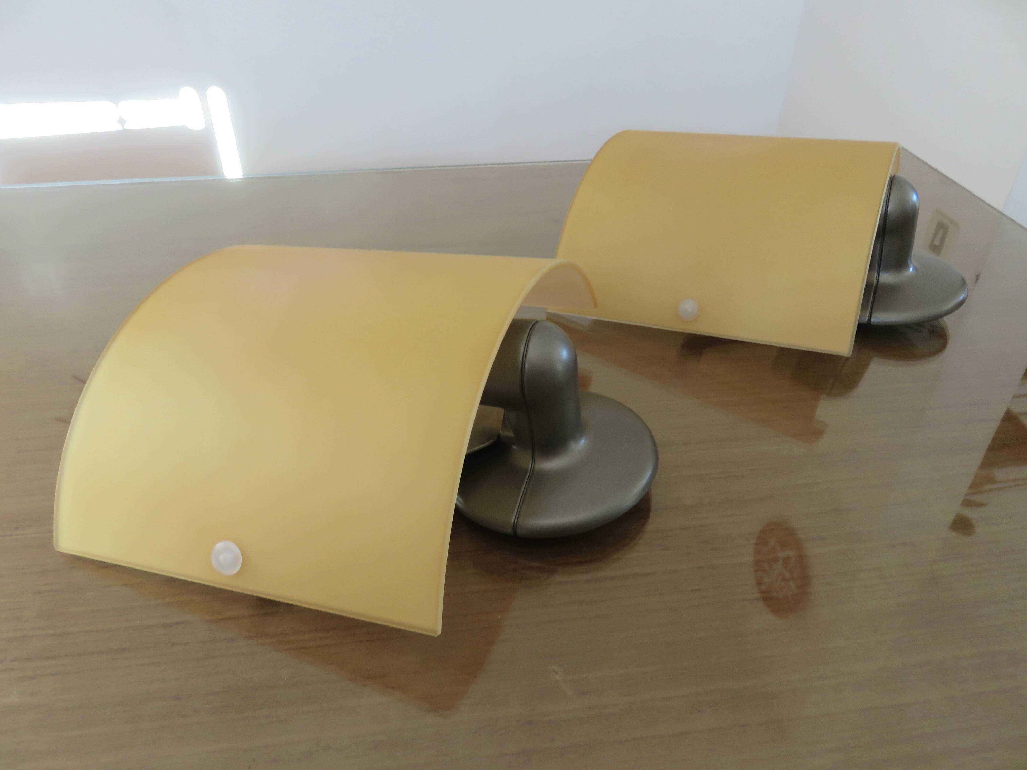 Pair of "piperita" wall lights by Marcello Ziliani for Flos, 1994