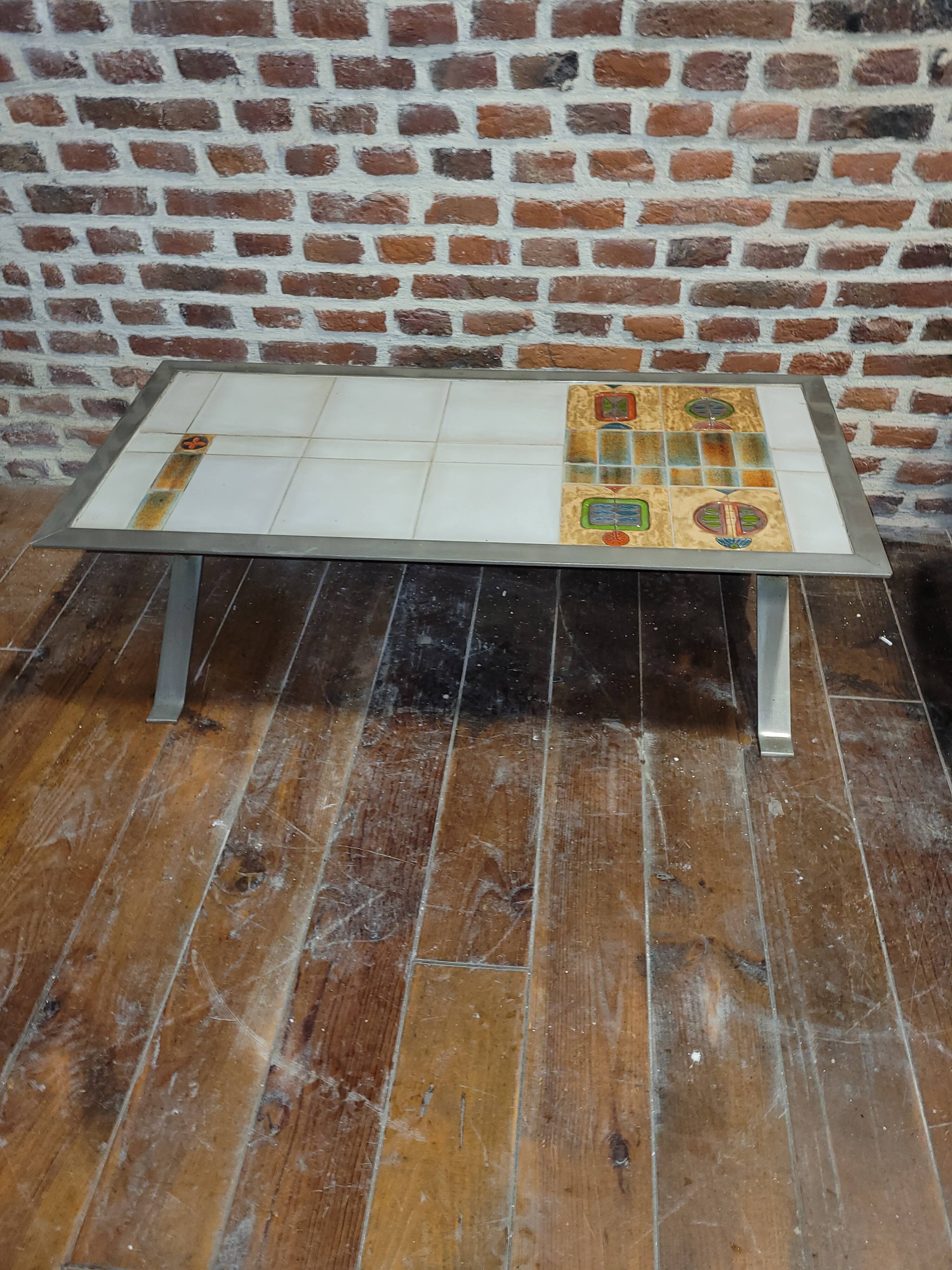 Ceramic coffee table
