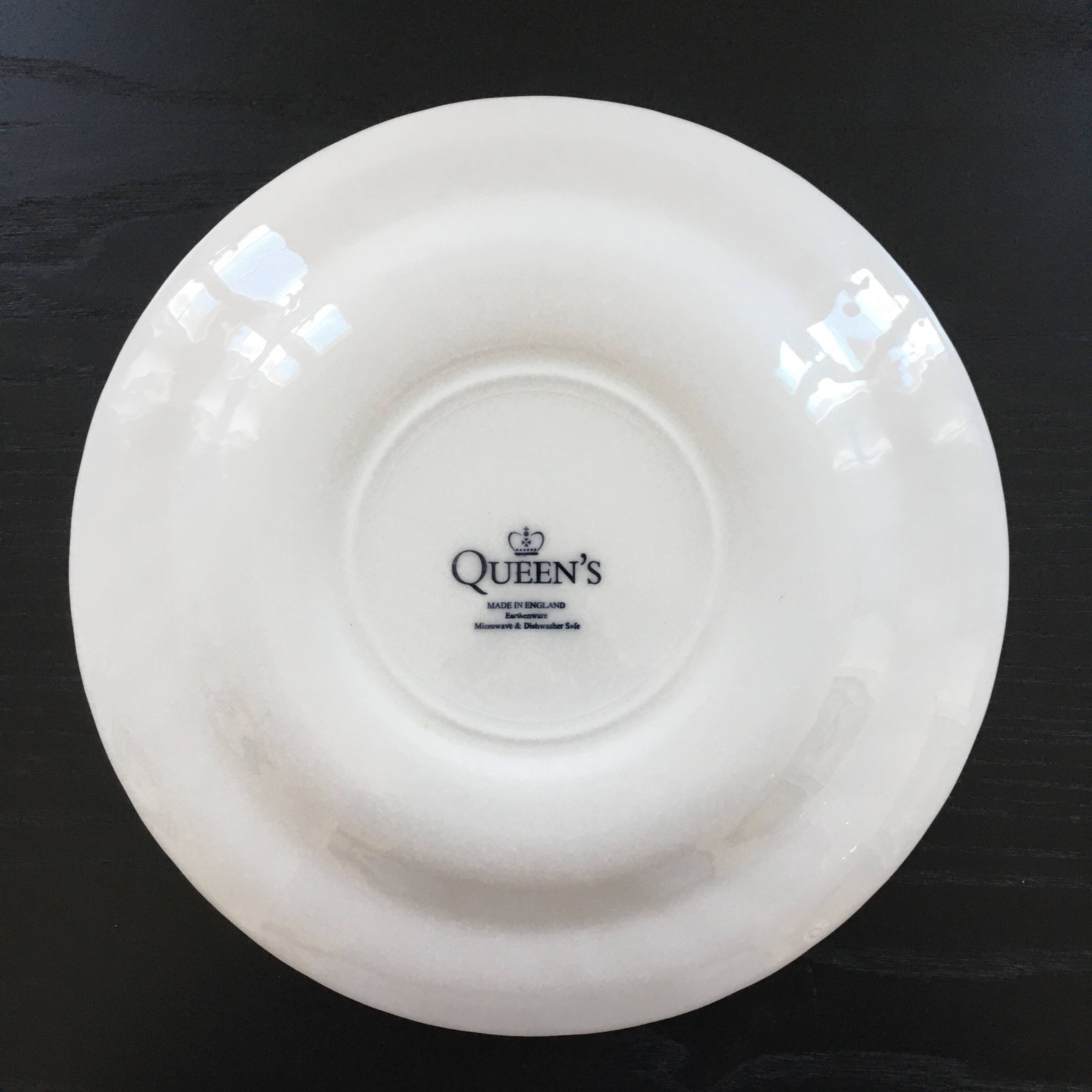 Lot de 4 assiettes en porcelaine anglaise