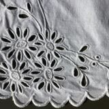 Tablecloth monogram MD square English embroidery