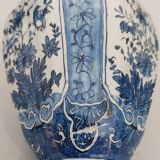 Delft vase signed from the nineteenth