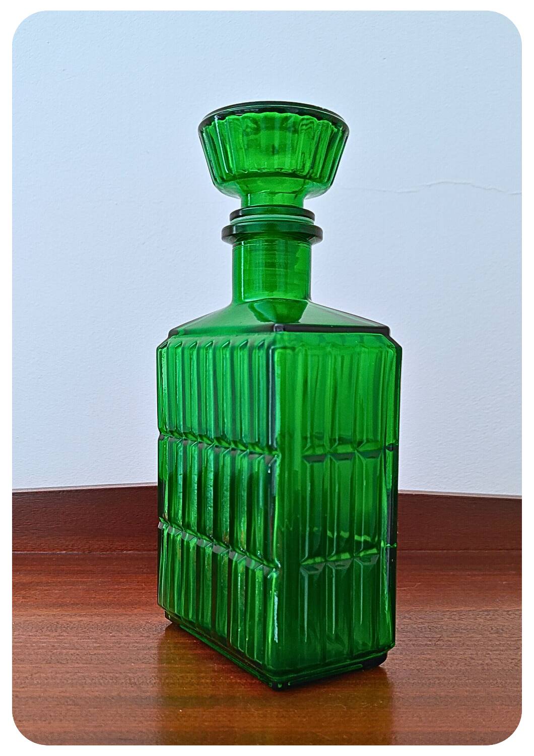 Midcentury Italian Green Glass Caraf/Bottle with Stopper, 1960s.