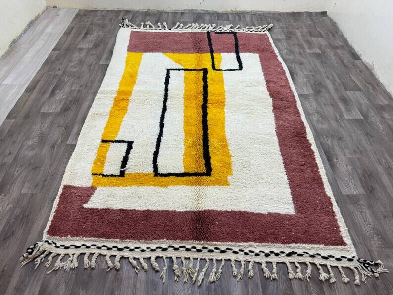 Moroccan Berber rug 250cm x 150cm
