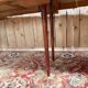 Extendable oval table in Louis XVI style – Mottled mahogany – 19th century