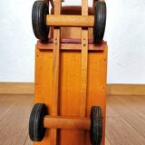 Toy - Wooden truck from the DEJOU brand from the 70s in good condition