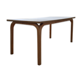 Table en bois blanc