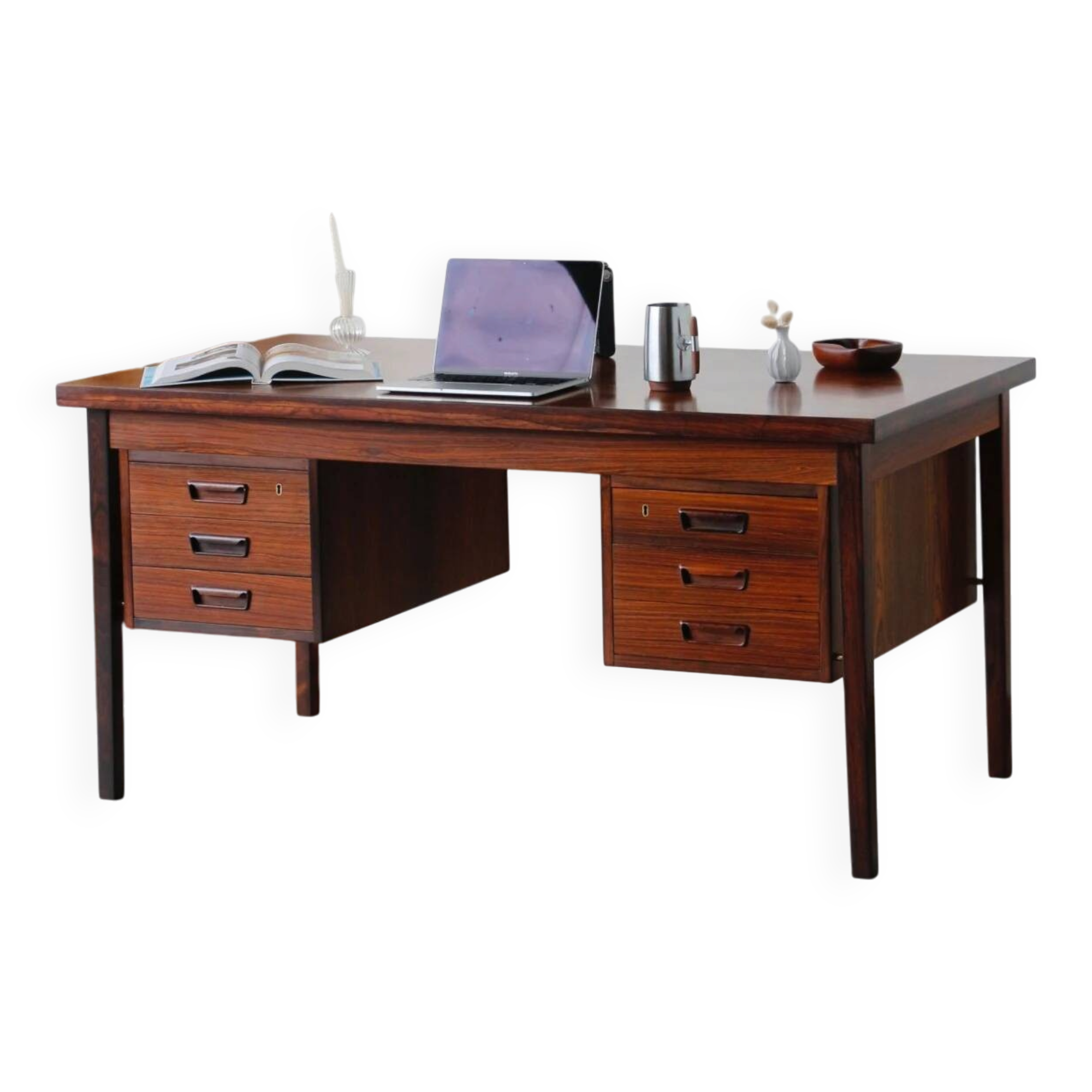 Arne Vodder rosewood desk | Scandinavian executive desk