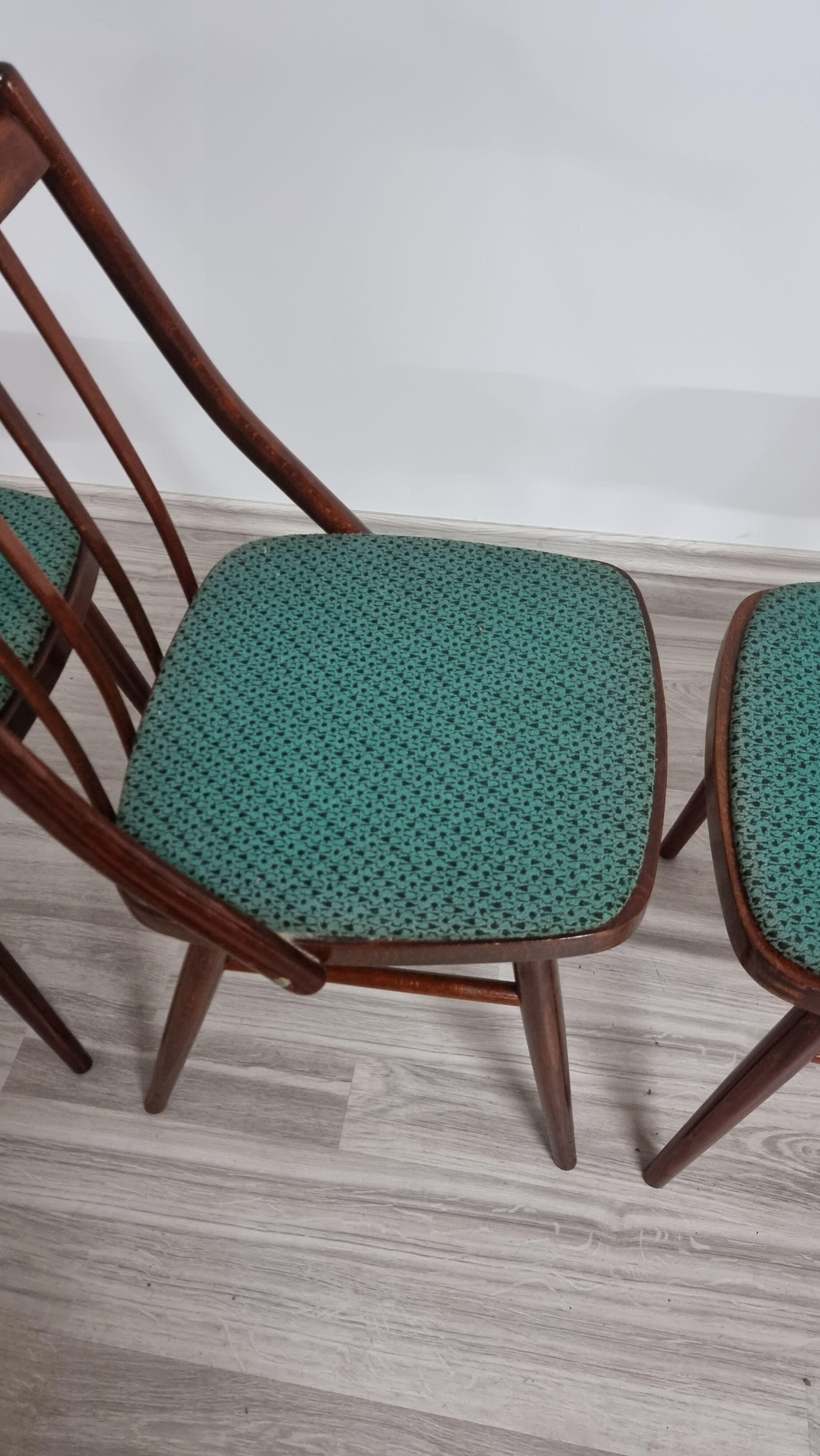 Chairs by Antonín Šuman for Ton, Set of 4