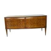 Commode en placage de loupe de noyer et verre brun, Italie 1950