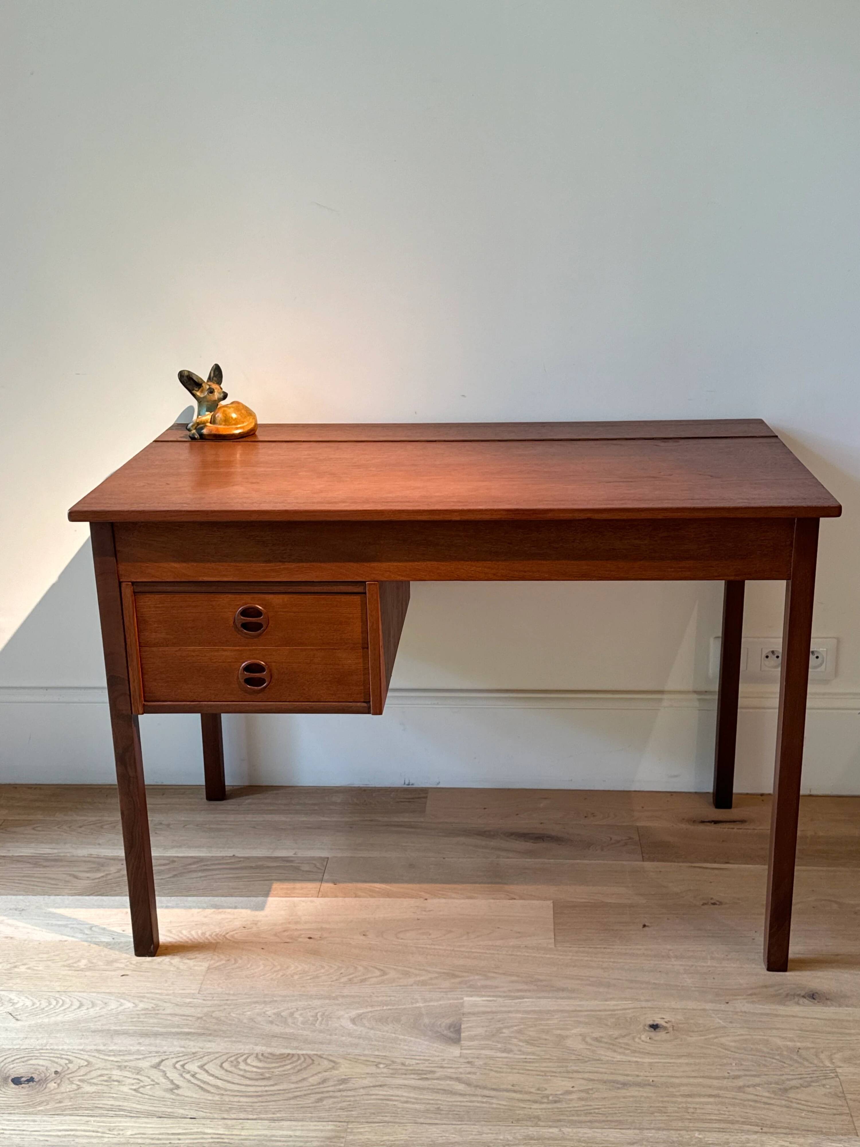 Scandinavian vintage teak desk / dressing table "Arnold"