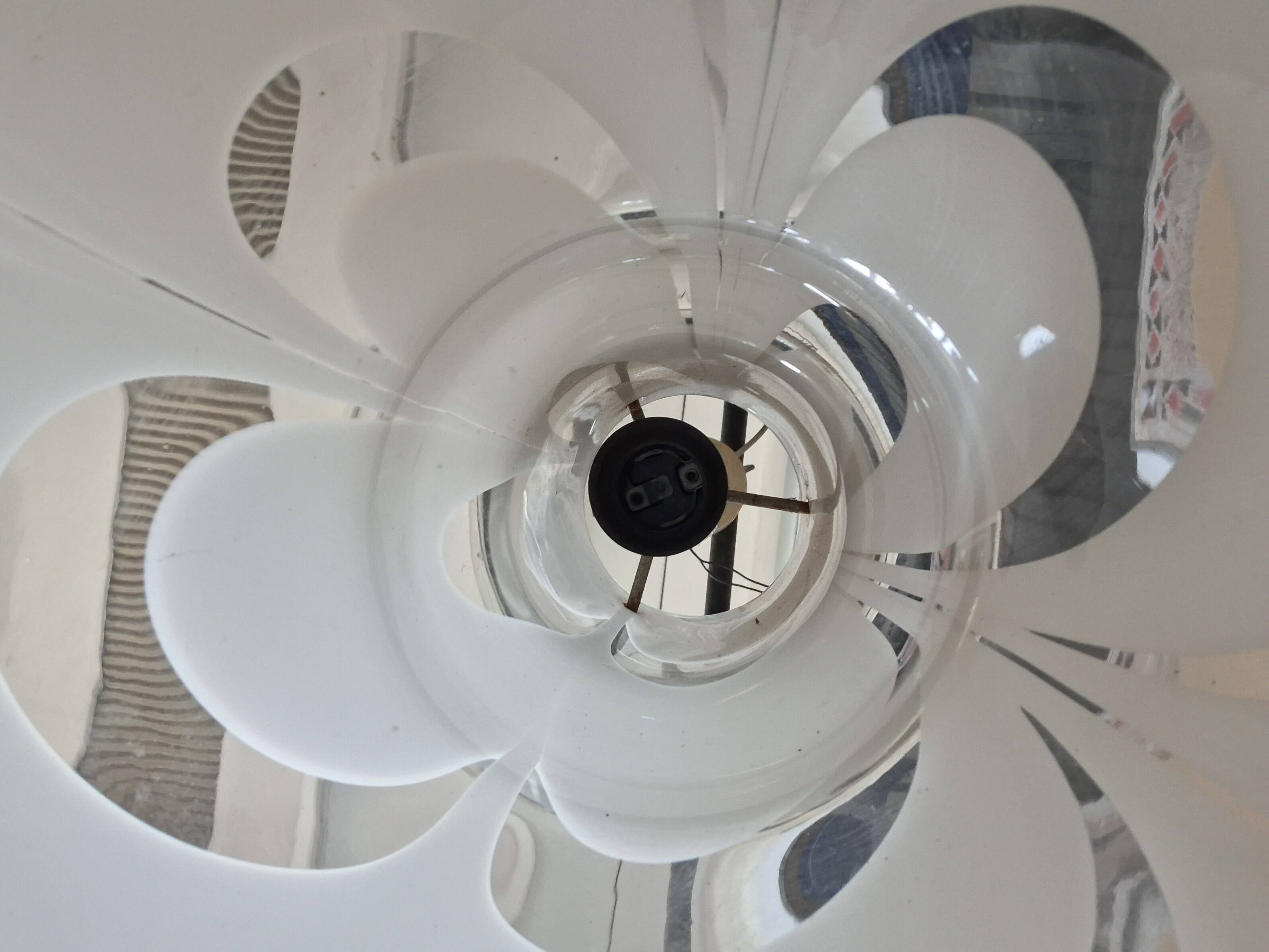Splendido Lampadario Vintage Anni '70 in Vetro Soffiato