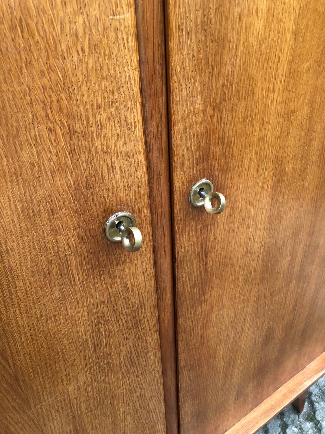 Vintage wardrobe with 2 doors and compass legs, made of oak plywood