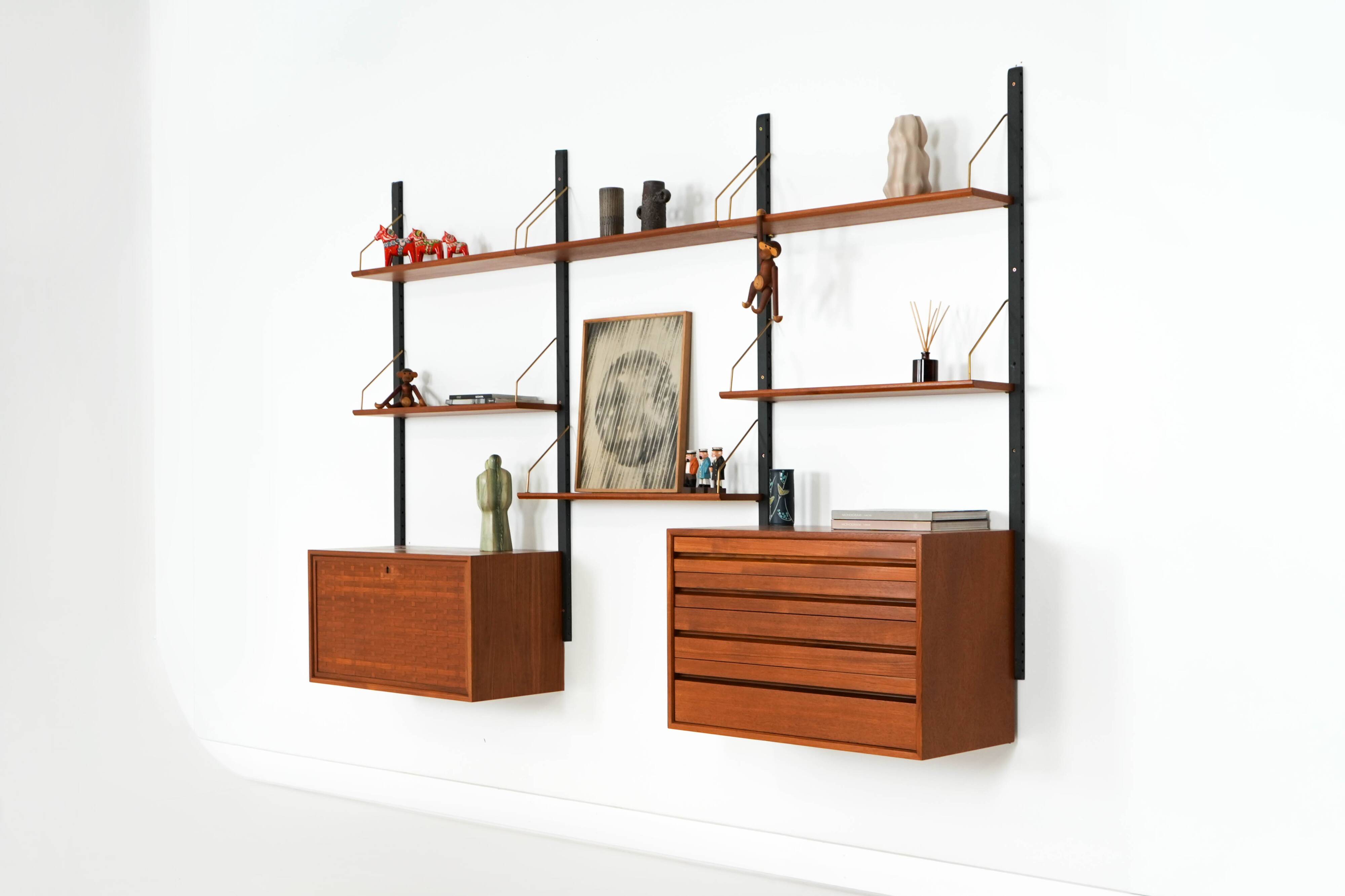 Teak modular shelving unit, Danish design, 1960s, designer: Poul Cadovius