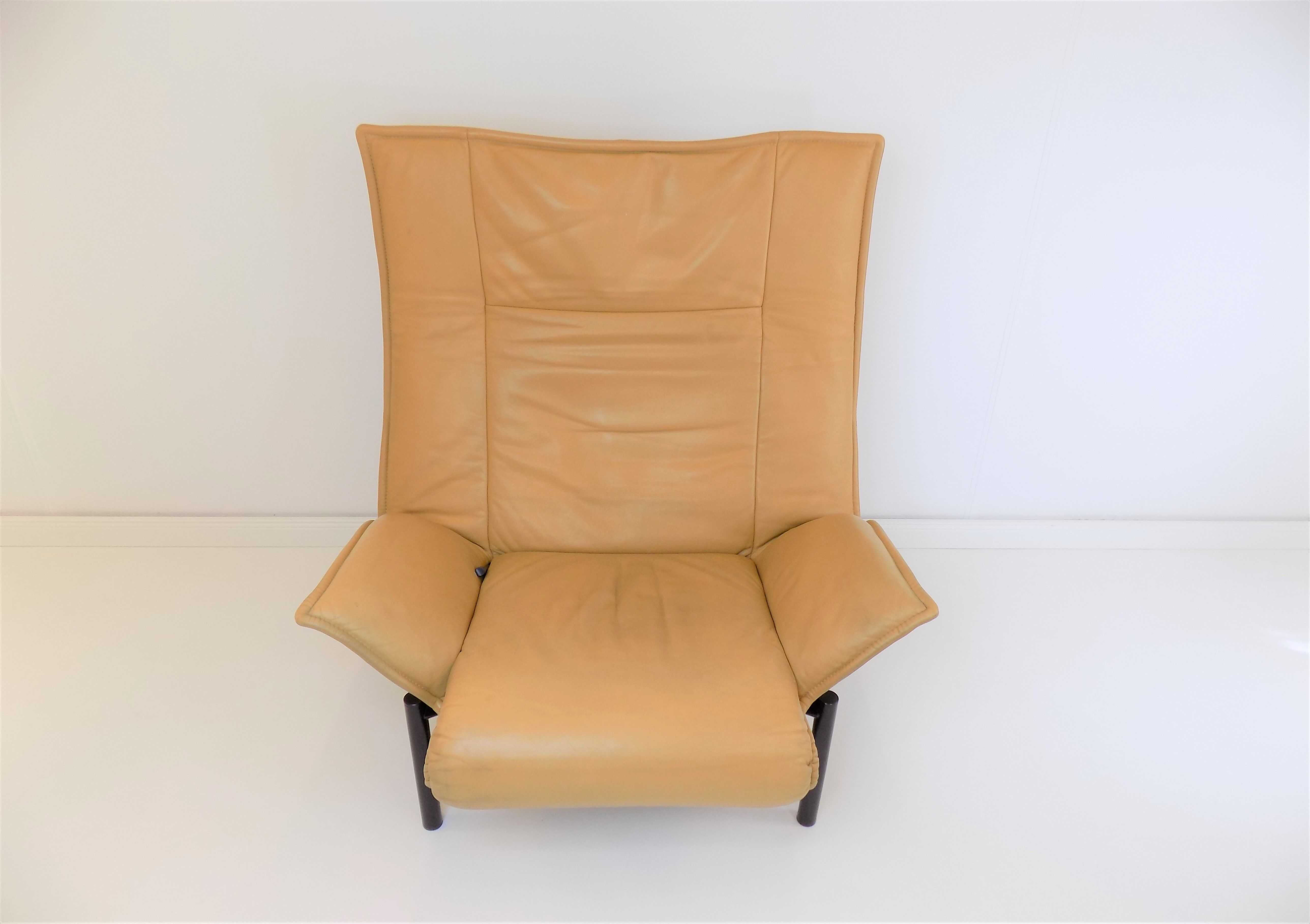 Cassina Veranda leather armchair by Vico Magistretti