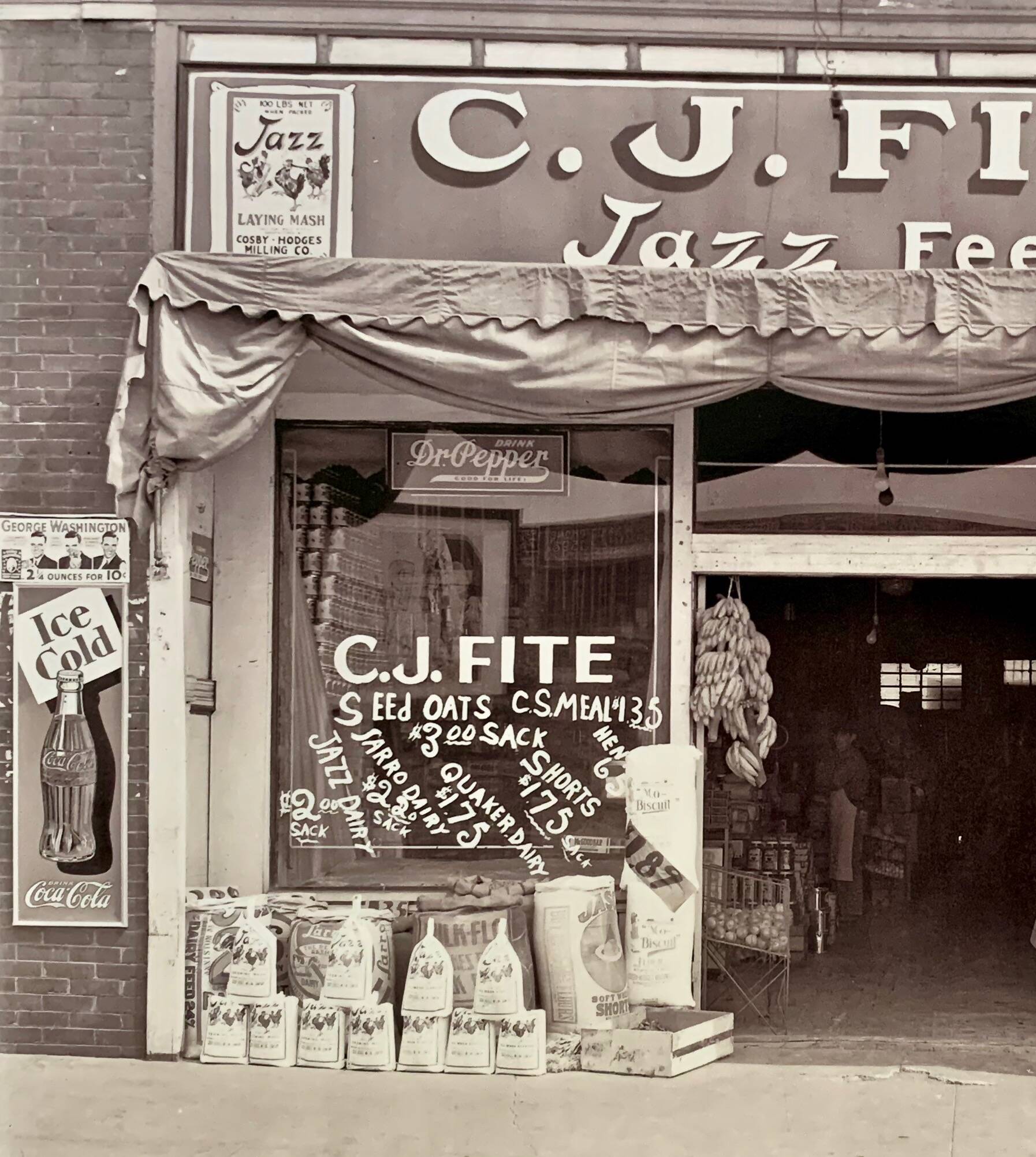 Fine Art Photography - Walker Evans (1936) – Facade of the CJ Fite store