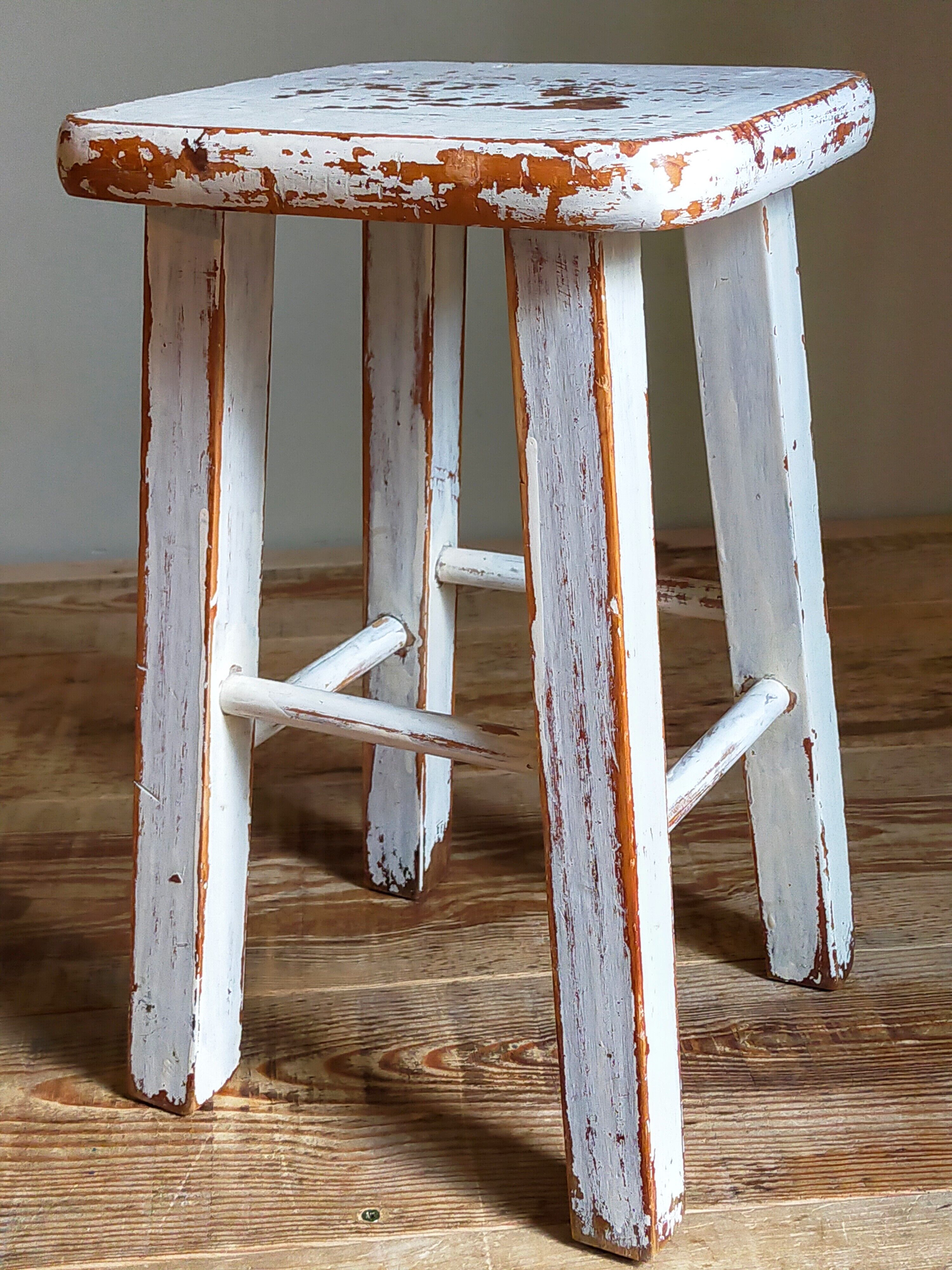 Workshop stool in vintage patinated solid wood
