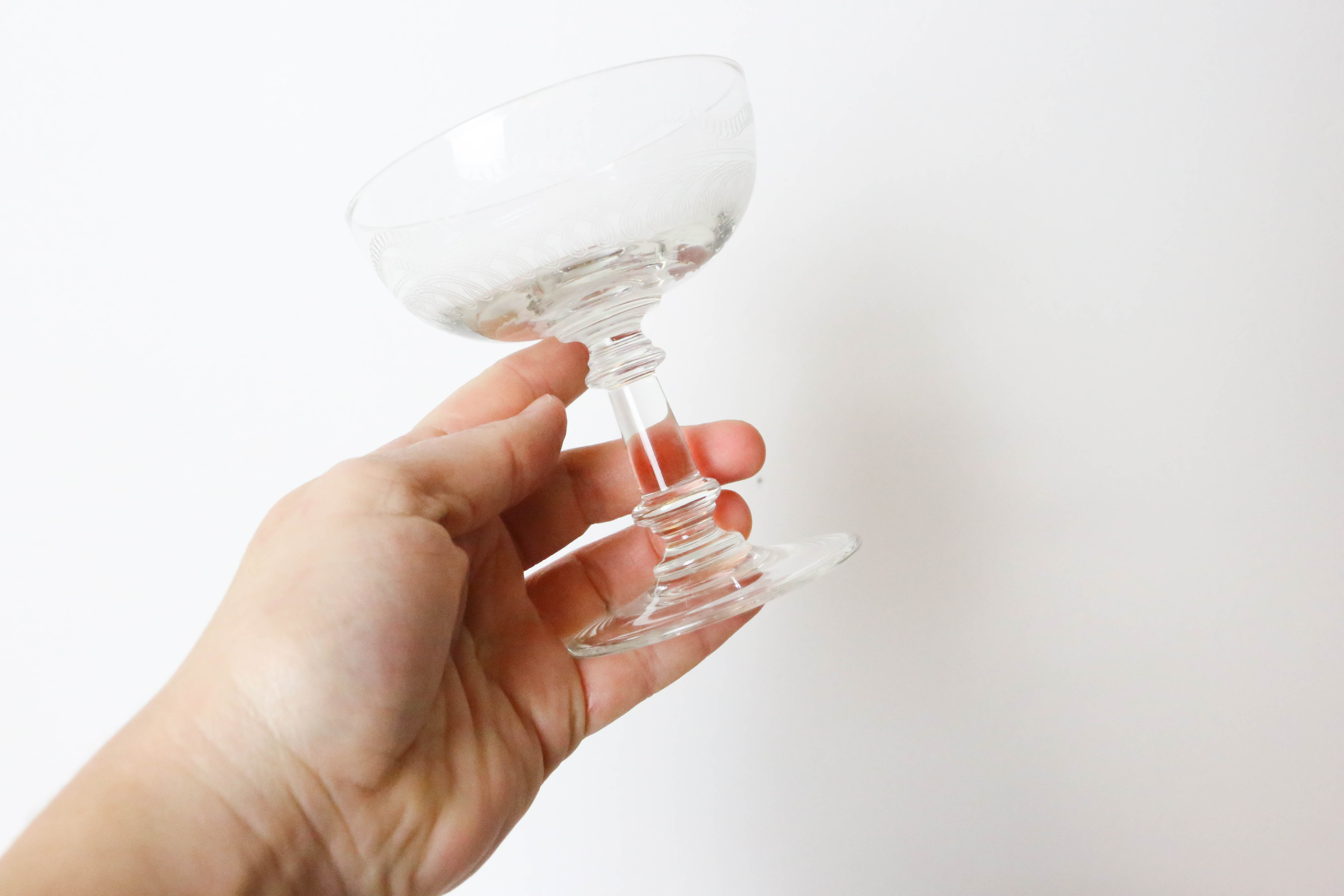 Set of 3 glasses of champagne, vintage