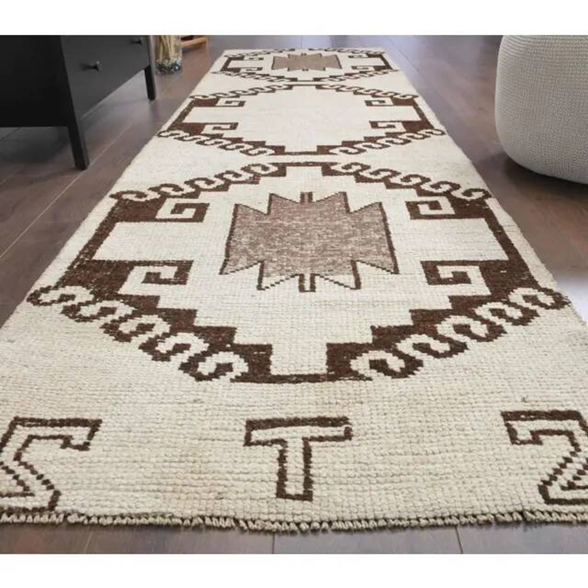1970s Vintage Turkish Hand-Knotted Wool Cotton Beige Runner Rug 94x316