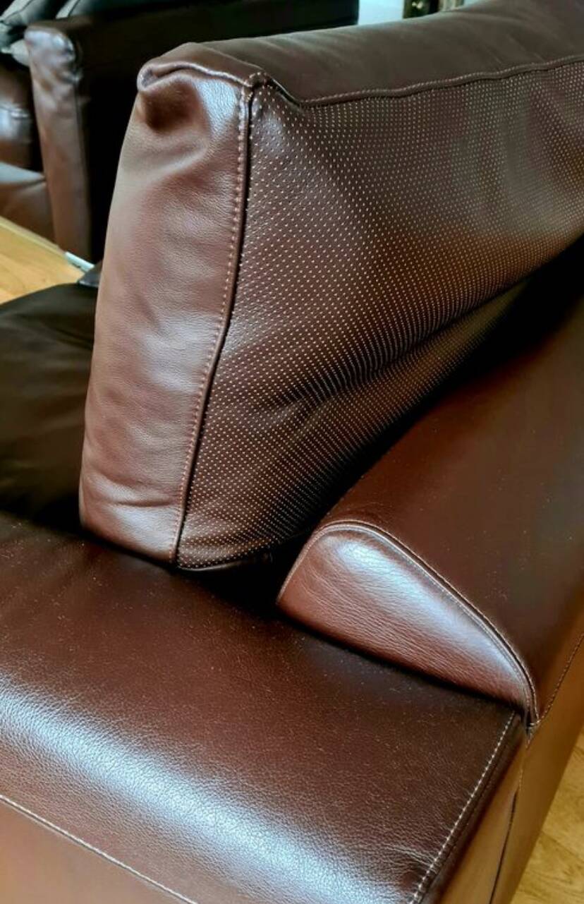 Canapé Natuzzi en cuir pleine fleur