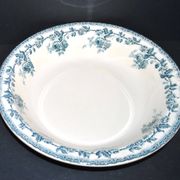 Choisy-le-Roi flat hollow salad decorated with blue and green roses by Hippolyte Boulenger.