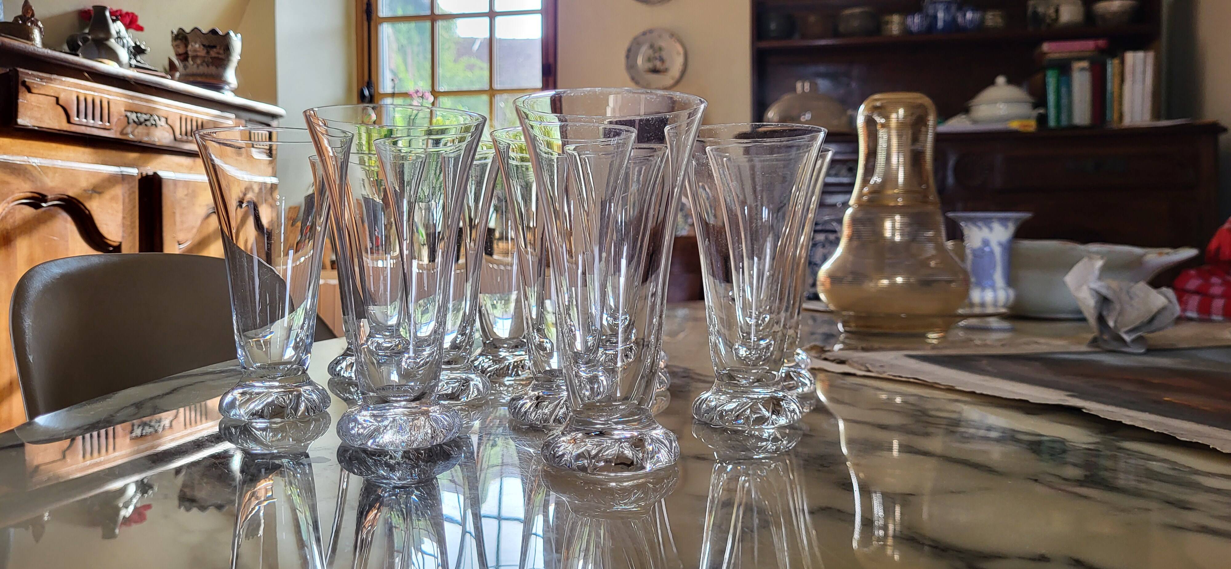 6 crystal flutes Daum, model "Kim", France