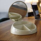 Makio Hasuike's design makeup box for Gedy
