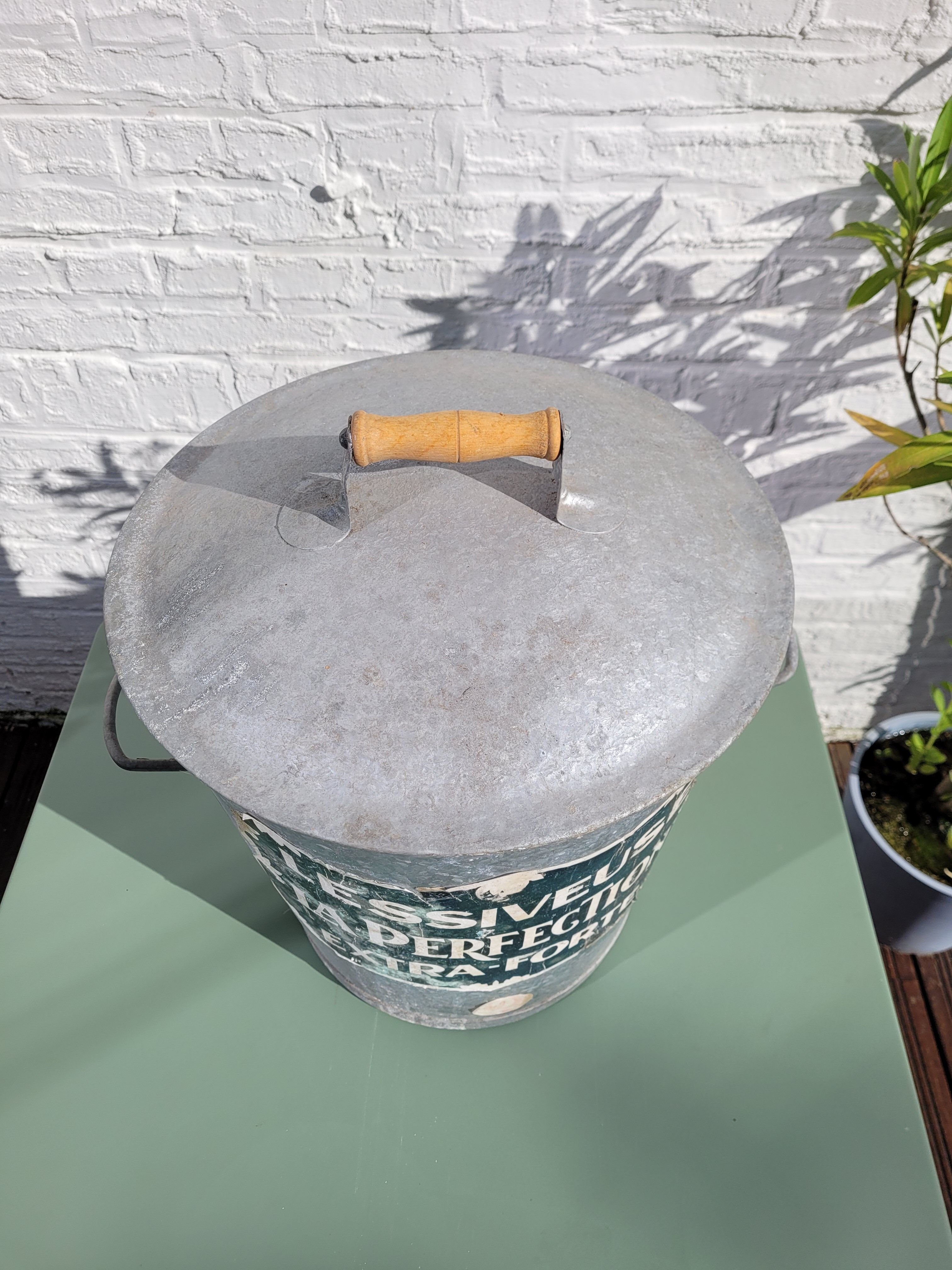 Zinc washing machine 1950