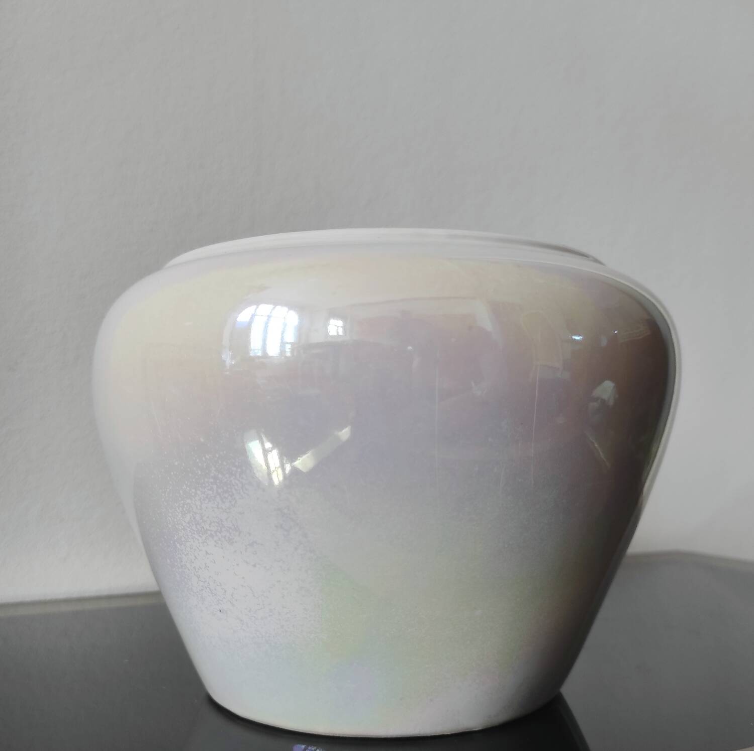 Vintage Iridescent Pearlescent Ceramic Ball Vase – 1970s/80s