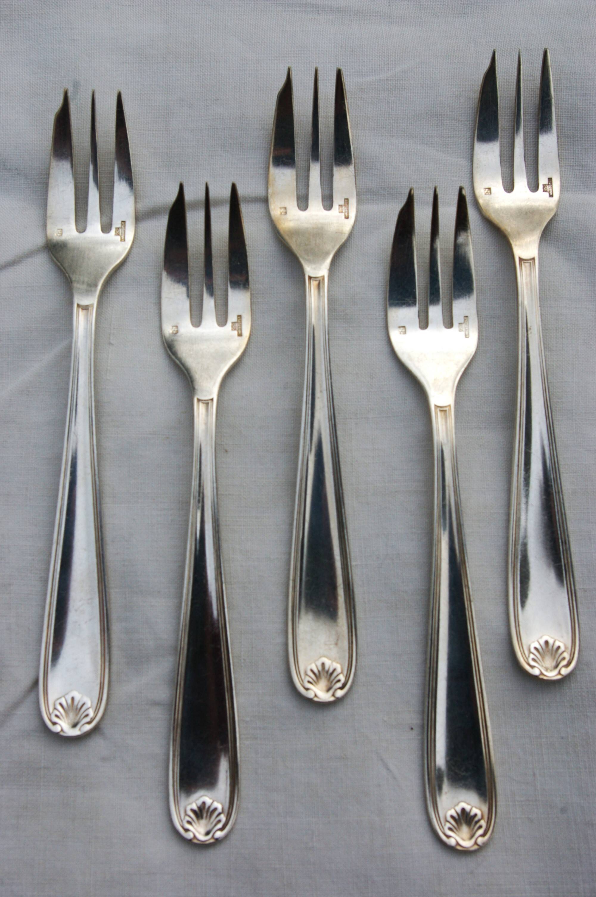 Christofle marot coquille - 12 silver-plated cake forks