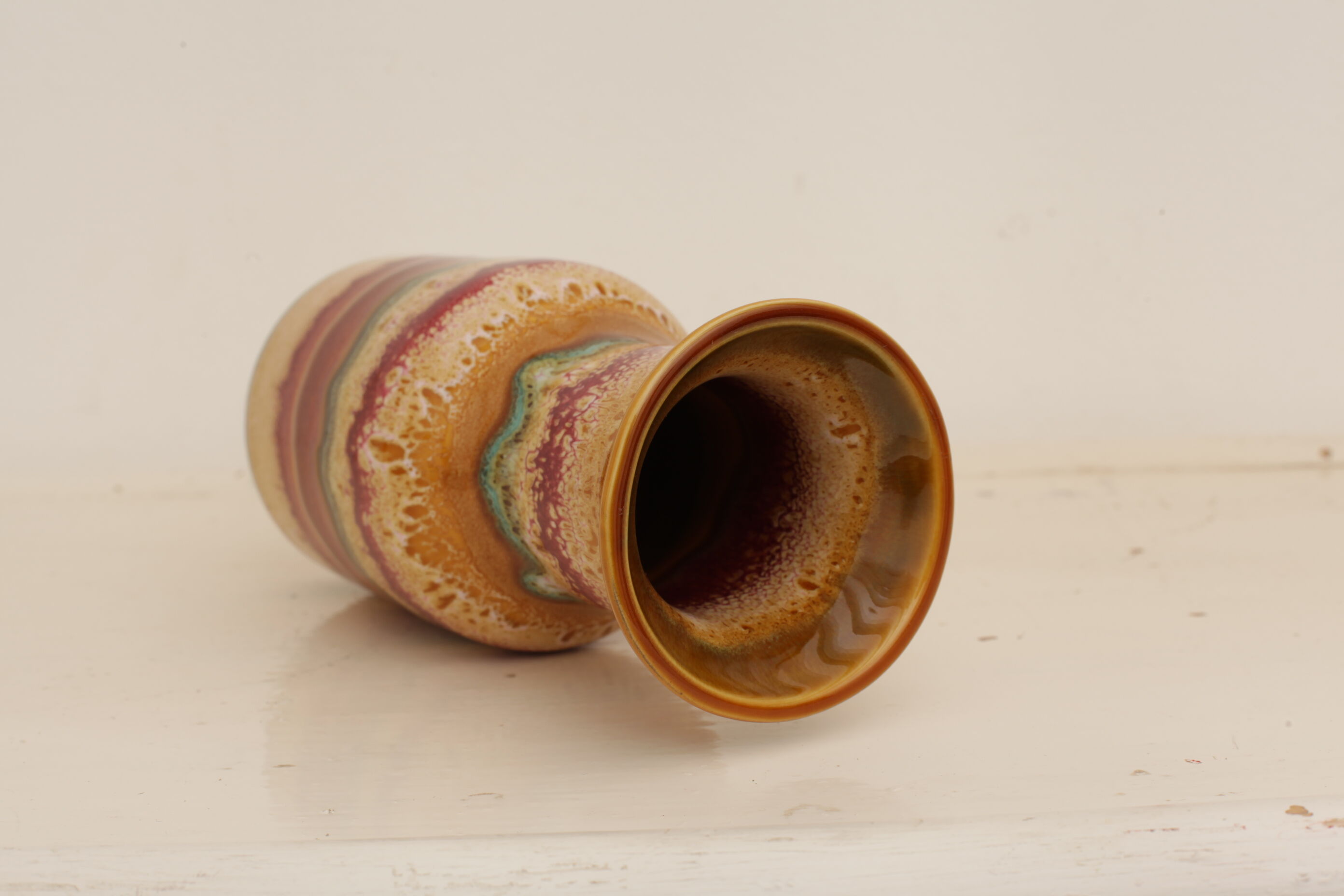 Multi-coloured sandstone vase No.1