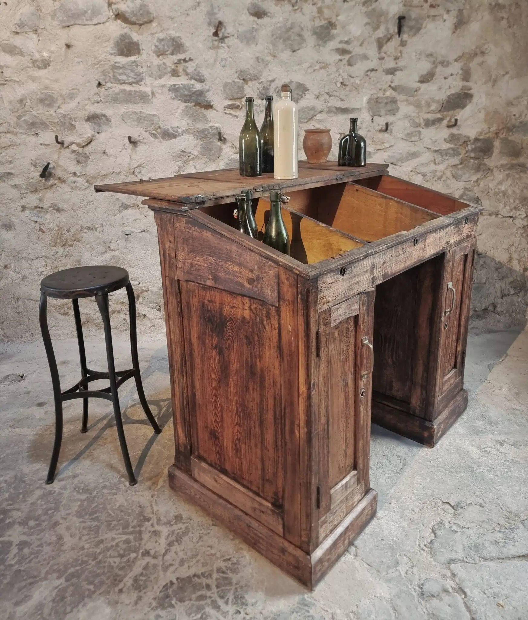 Antique French pine desk – 1880, bar/counter unit with drop-leaf compartments – 65×120×106 cm