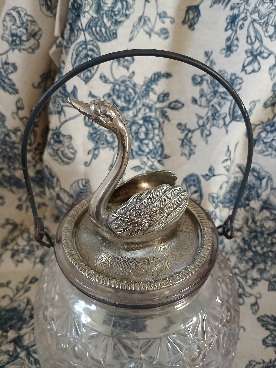 Antique candy dish/biscuit bucket