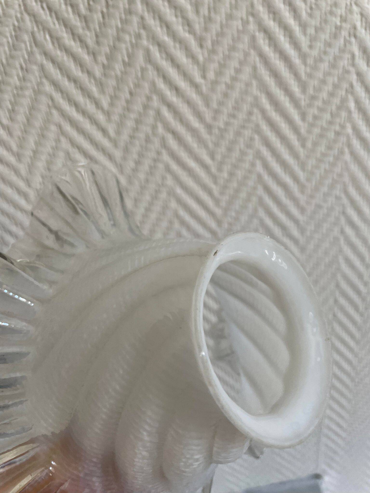 Art Nouveau style glass tulip lampshade