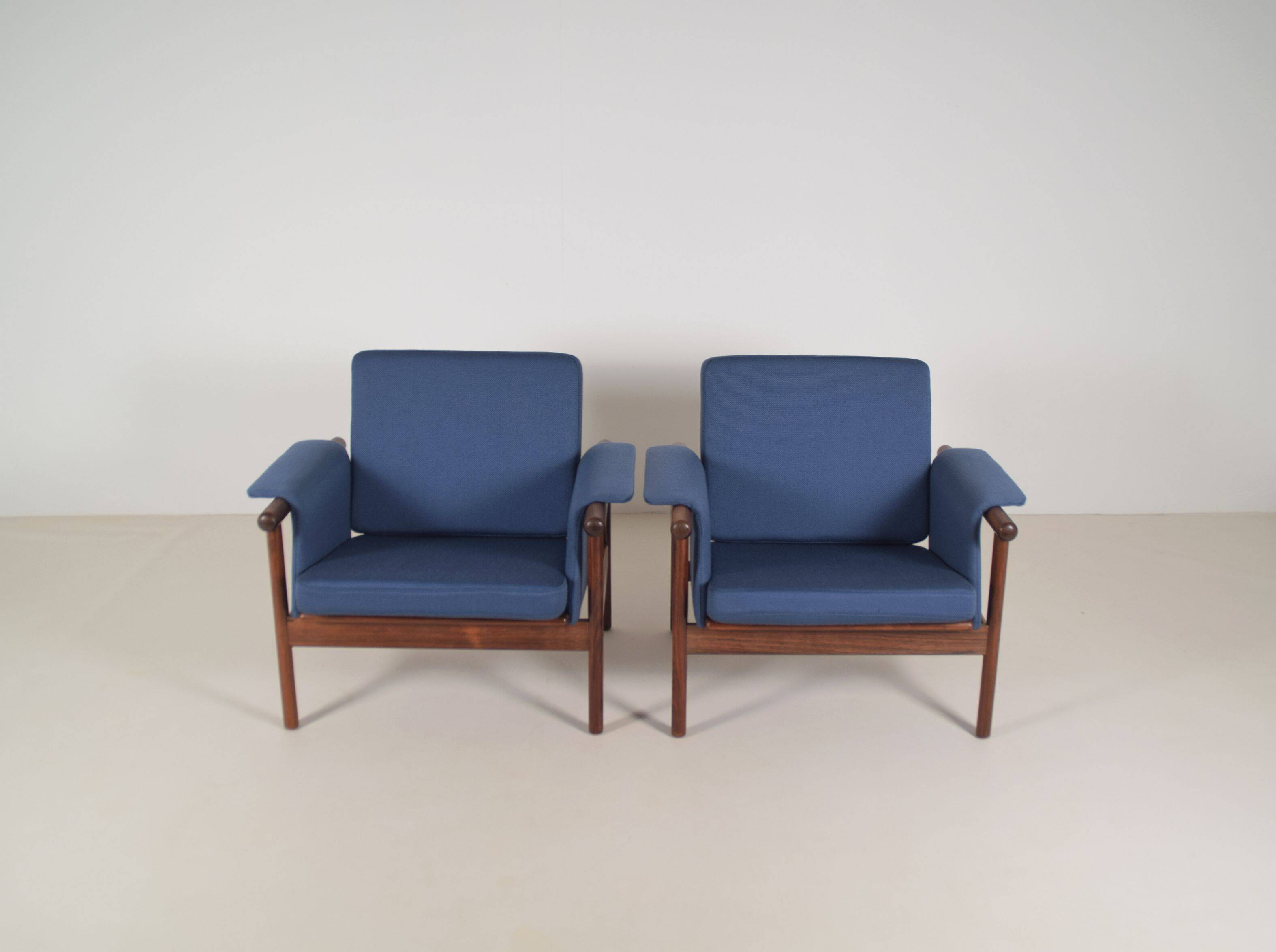 Ensemble rare de chaises Wiki danoises par Illum Wikkelso pour Koefoeds Mobelfabrik.