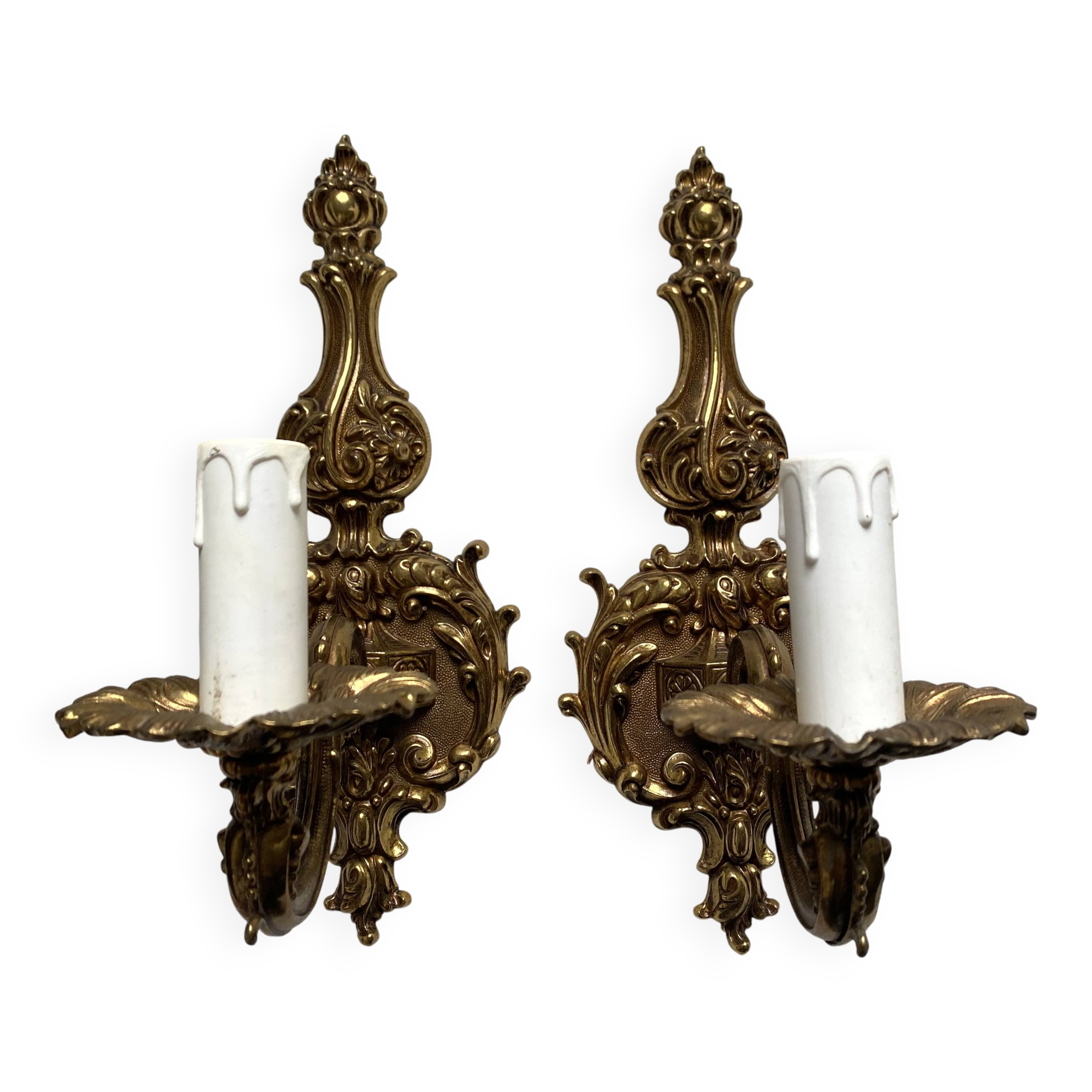 Pair of 1-light gilded brass wall lights