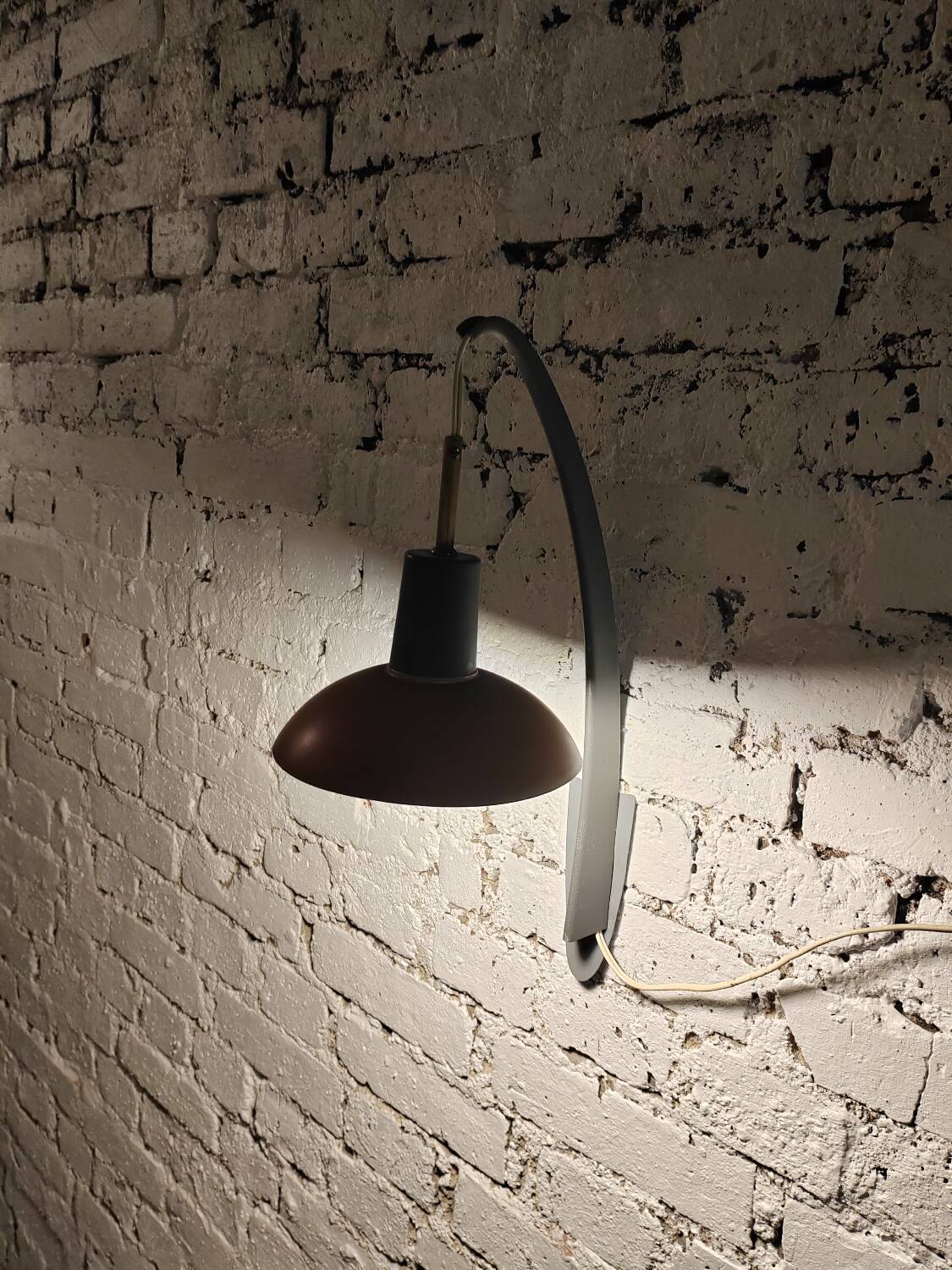 Philips Louis Khalf wall light