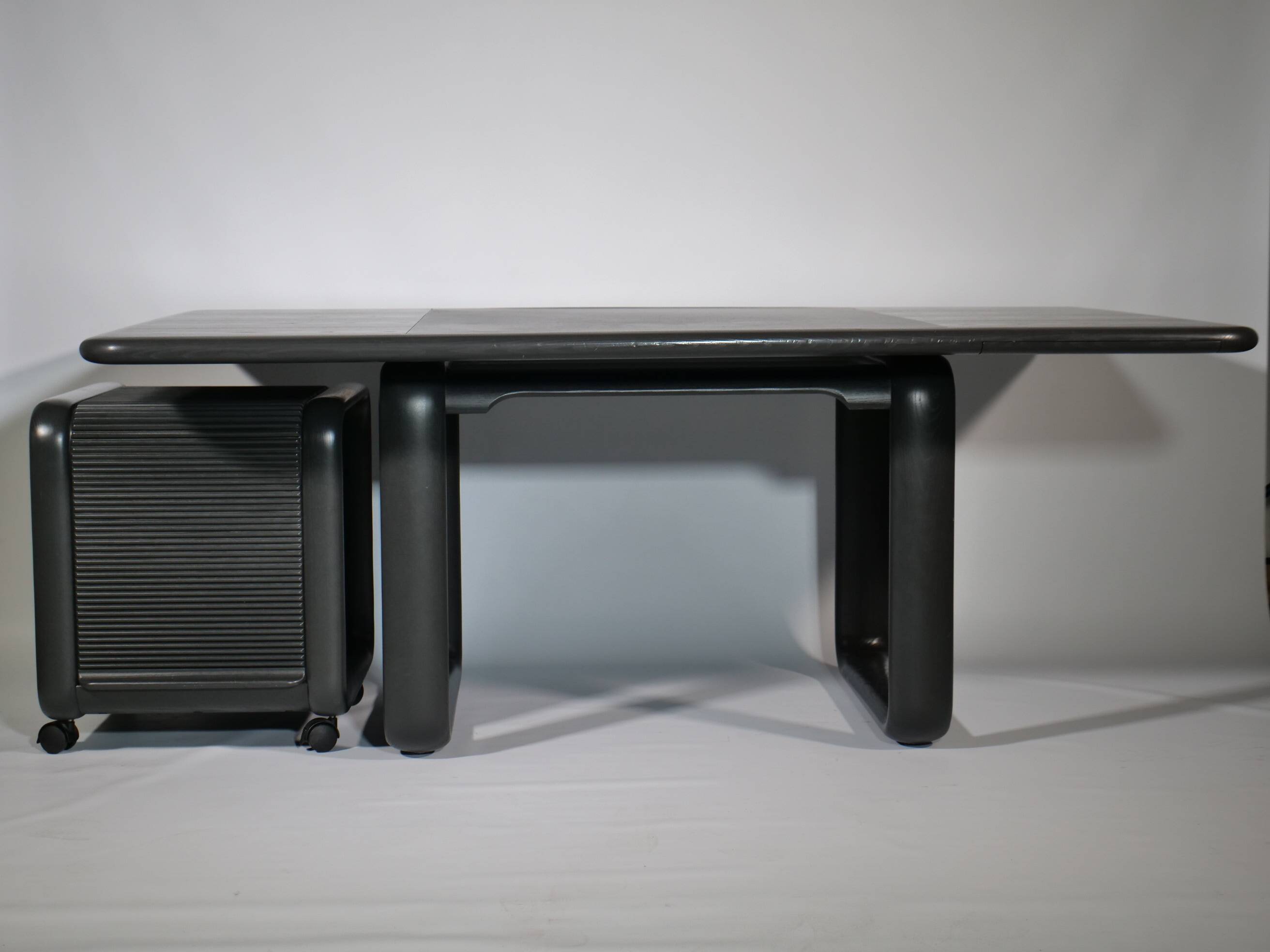 Bureau "Hombre" en bois massif par B.Vogtherr pour Rosenthal, années 1970