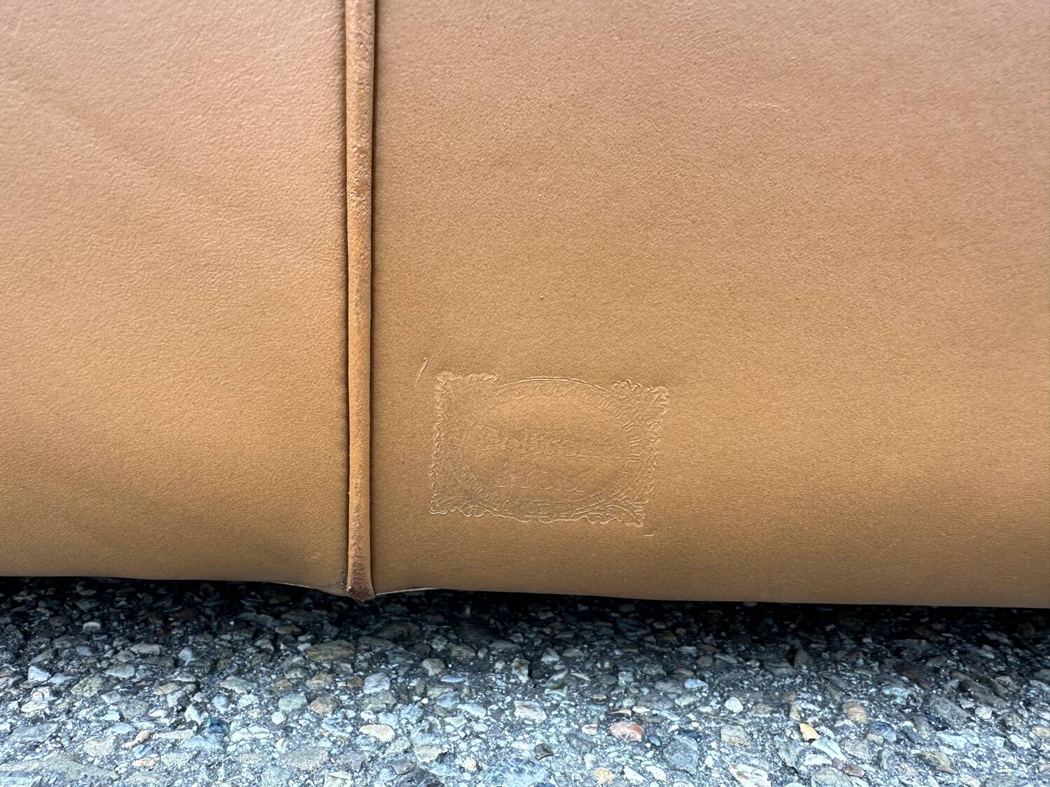 Sofa Petronio 603 de Tito Agnoli pour Poltrona Frau