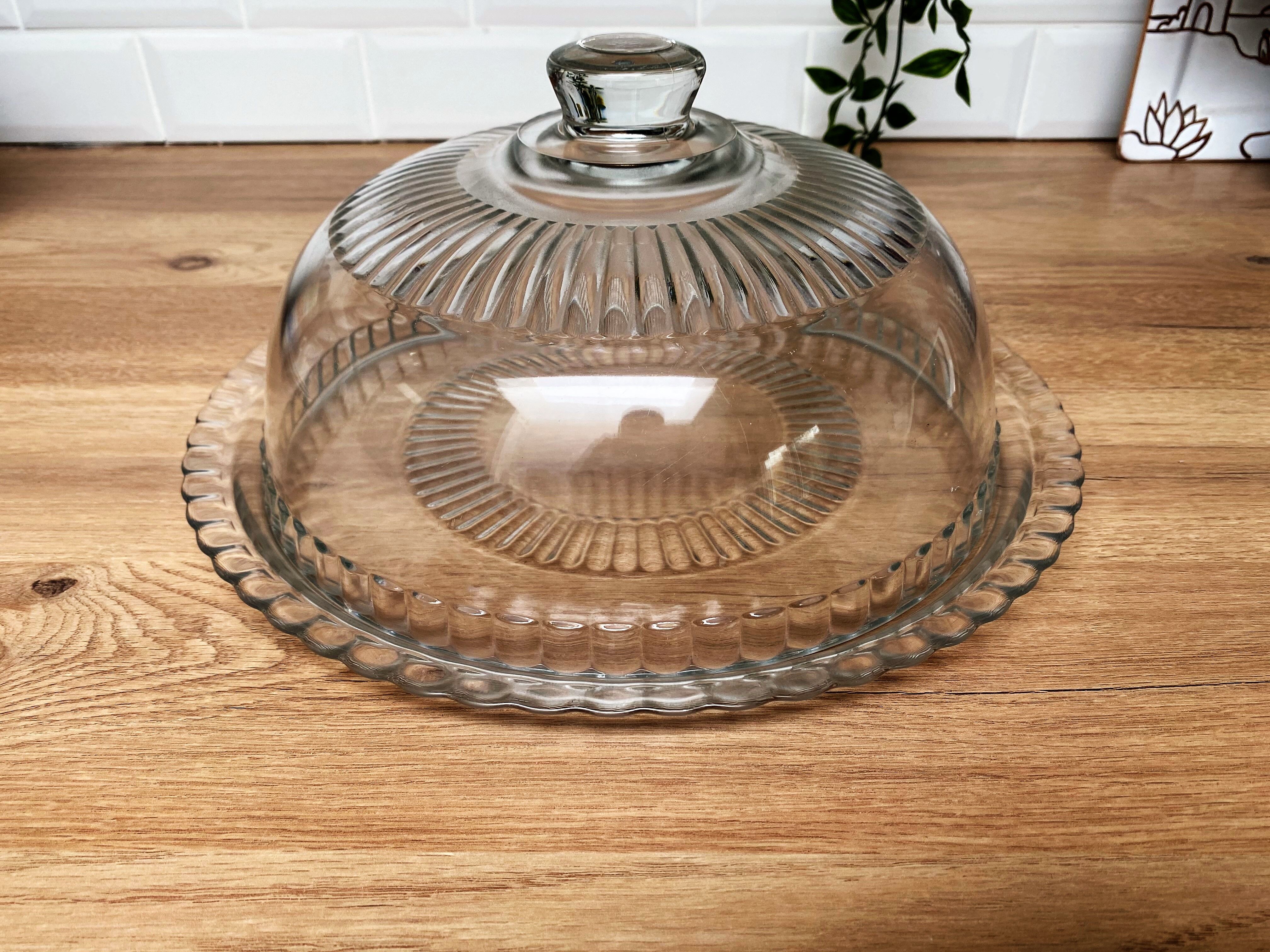 Flat and its arcoroc glass bell