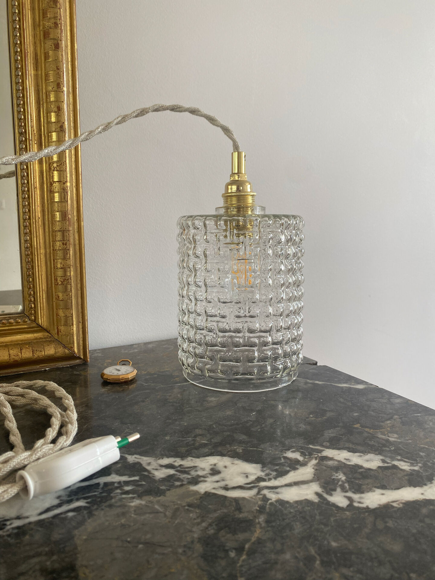 Baladeuse globe vintage en verre 