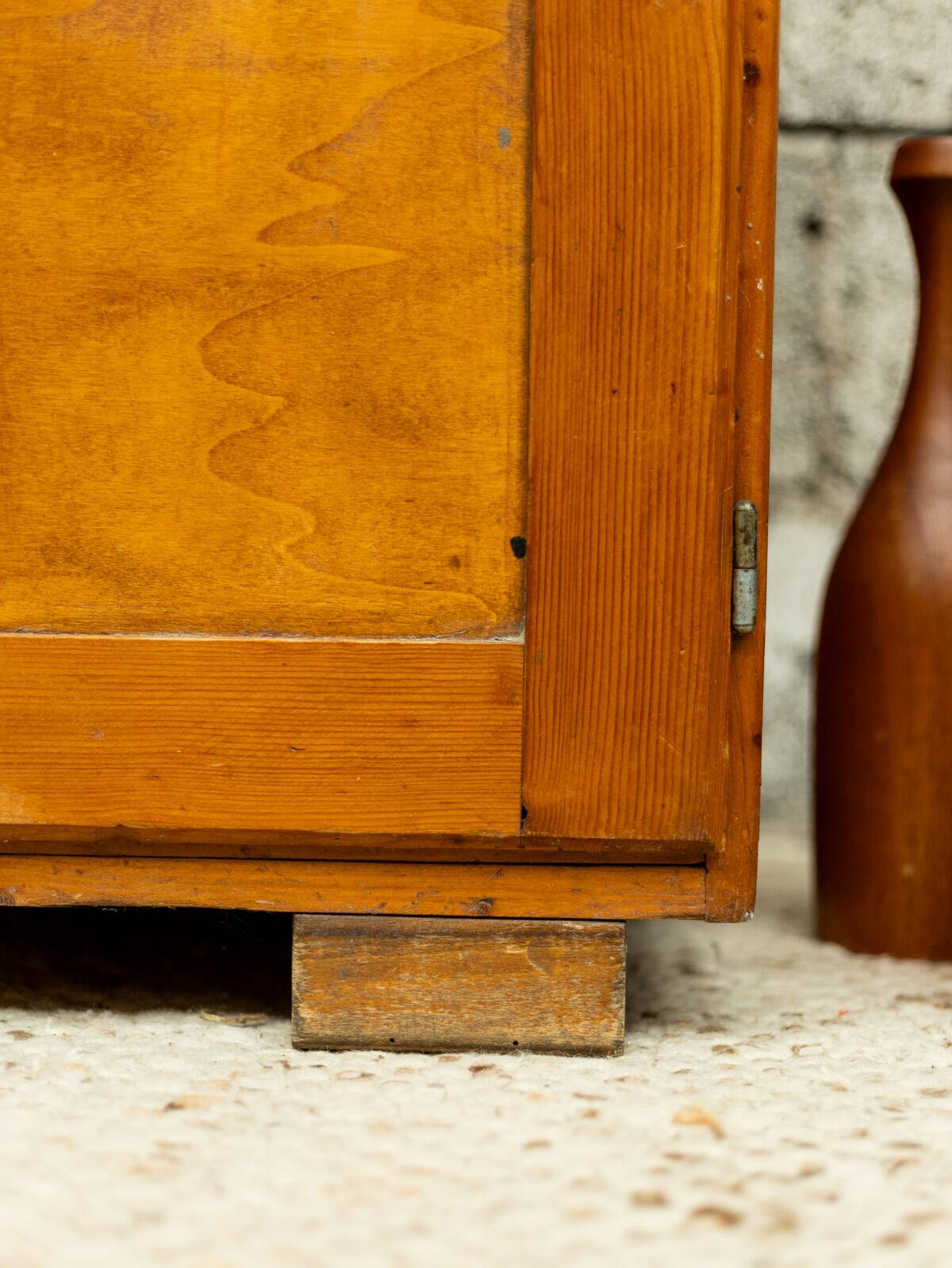 Buffet parisien en bois massif