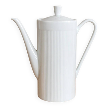 Cafetière vintage en porcelaine blanche côtelée Berry P.L. – Made in France