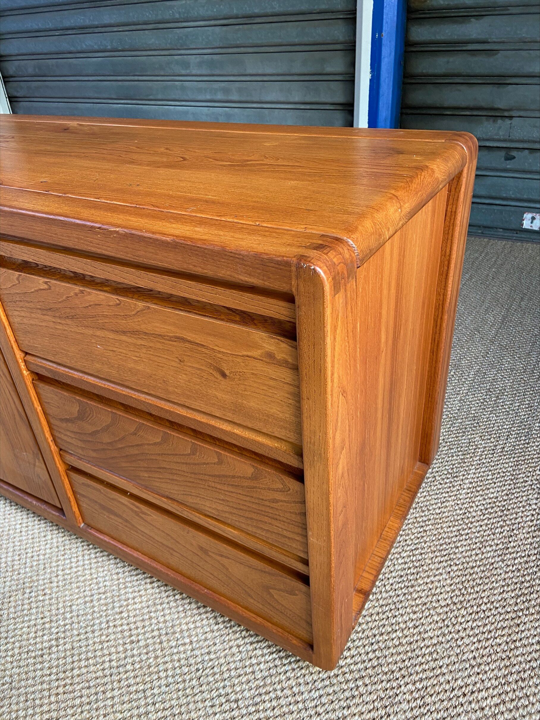 Enfilage Maison Regain - 1975