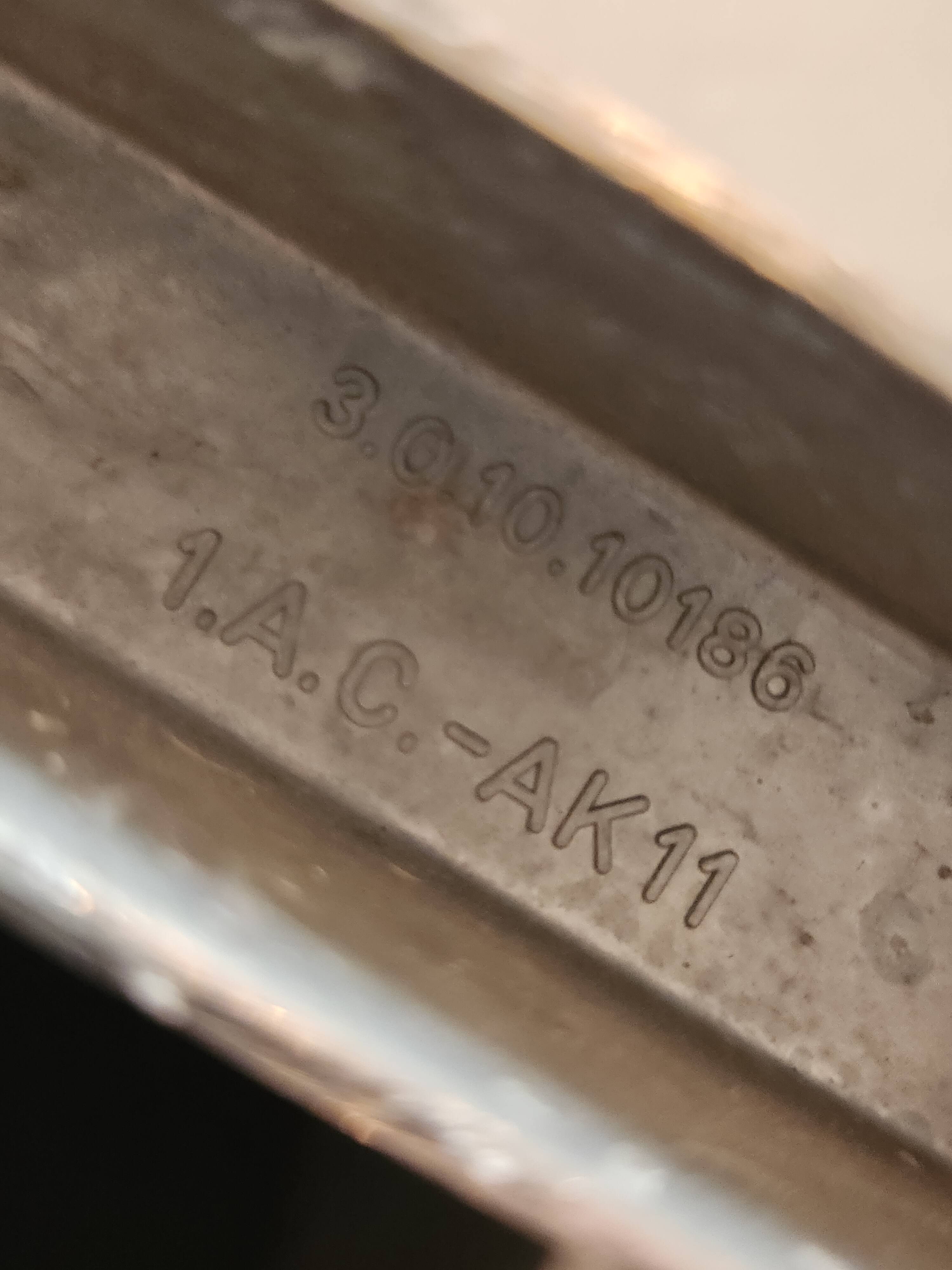 Paire de fauteuils Alky par Giancarlo Piretti