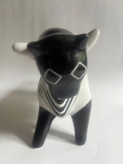 Porcelain bull figurine from Cmielow, 1960s.