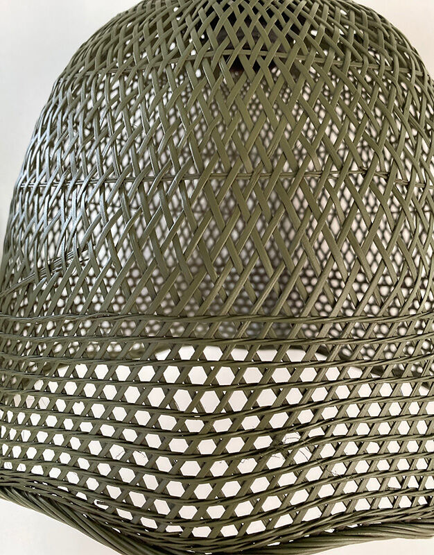 Pair of rattan suspensions