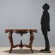 Small antique Louis-Philippe table in walnut, Italy, 19th century.