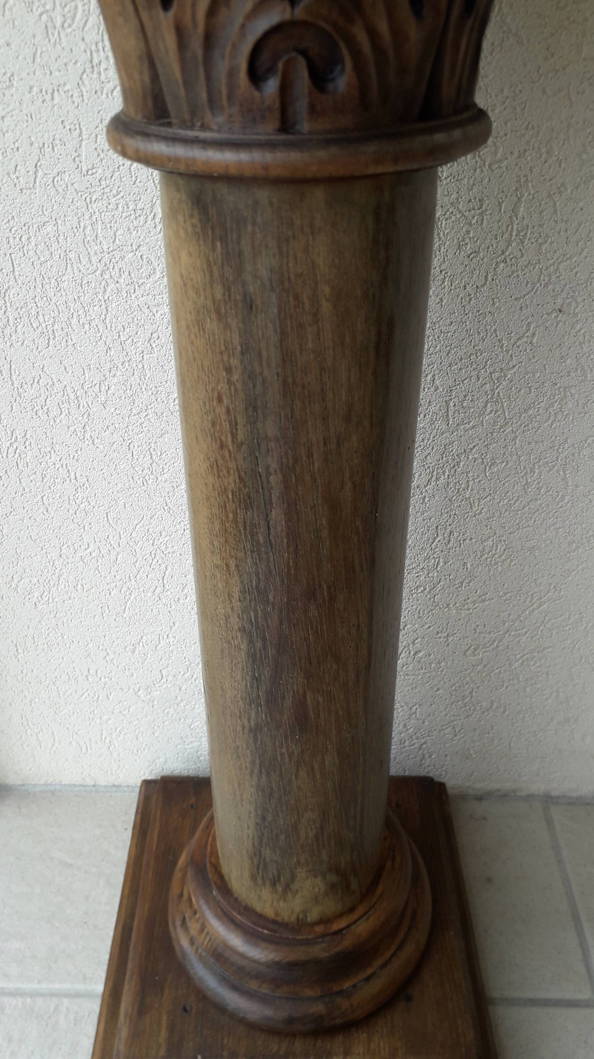 Wooden column