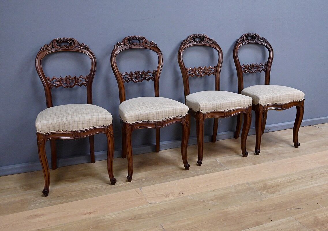 Set of 4 mahogany chairs, Napoléon III period - second half of the 19th century.