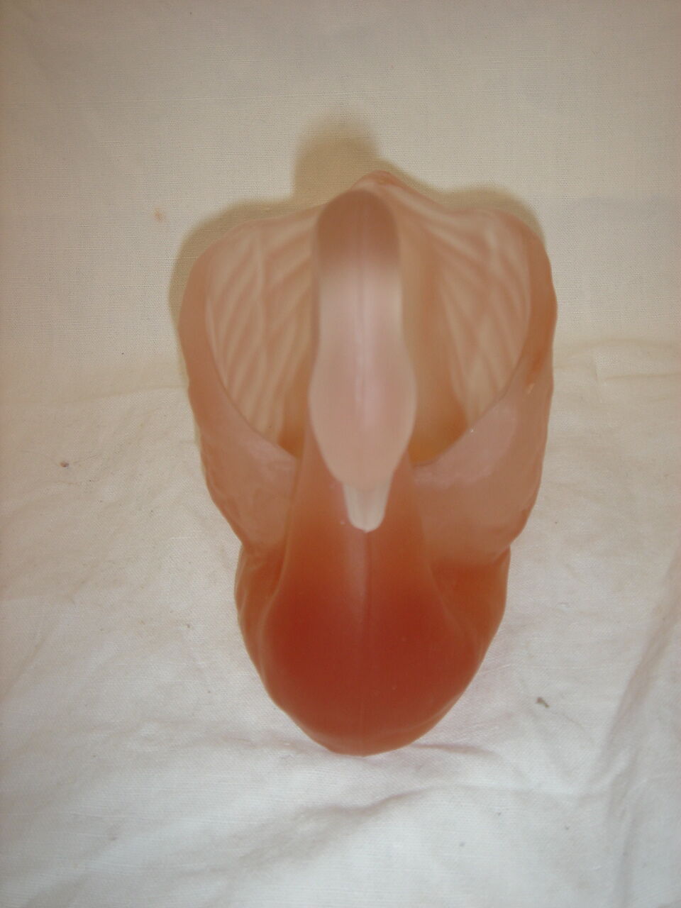 Vide poche cygne en verre poli rose
